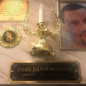 Meet your Posher, Robert